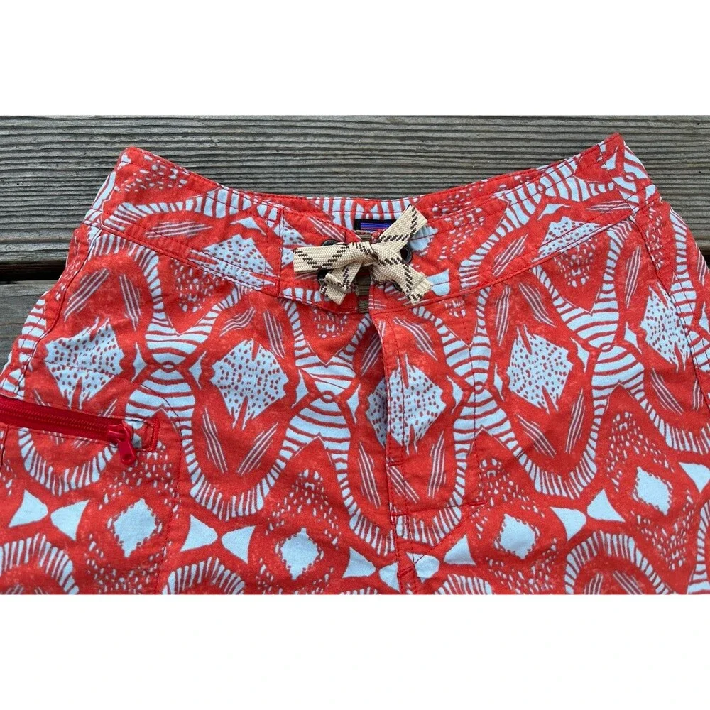 Patagonia Wavefarer Boy’s 8 Swim Board Shorts Style 67816